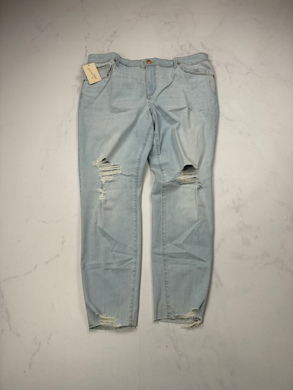 Universal Thread High Rise Jeans Jeans Light Blue Modern Skinny - Womens 20W